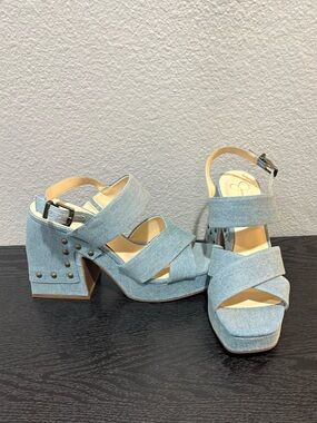 NWOT Jessica Simpson blue denim chunk heels 9 1/2